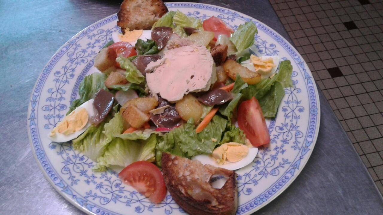 Auberge Du Relais D'Auniac 구르동-앙-케르시 외부 사진